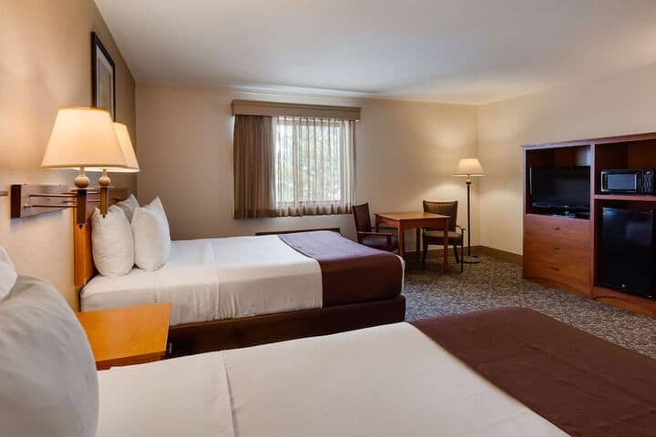 Room 7 of 24